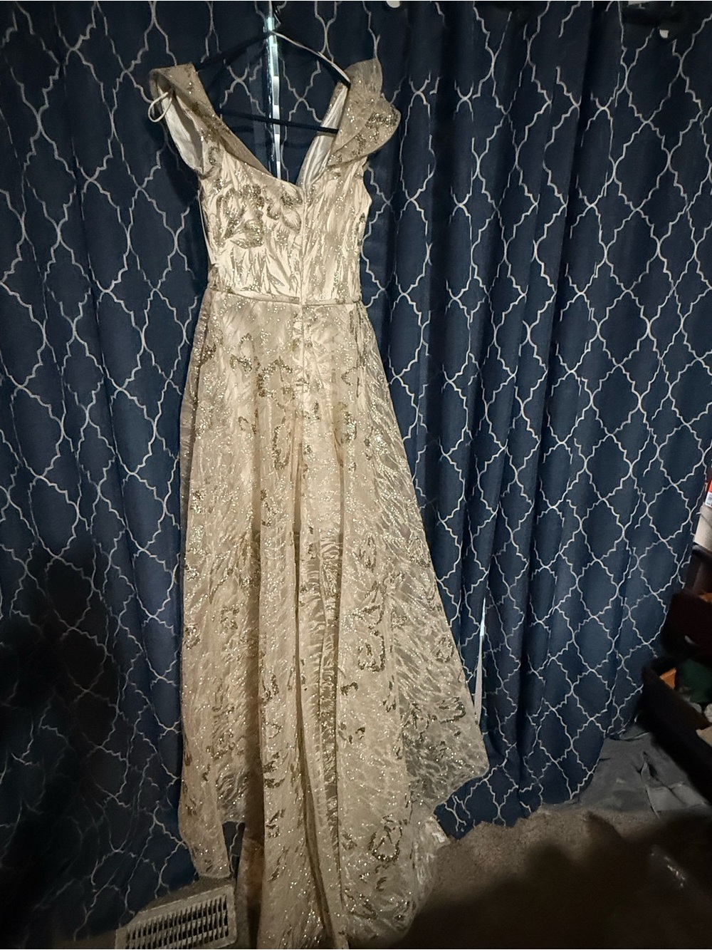 Kiwi Champagne and Gold Glitter Asymmetrical Ruffle Dress
